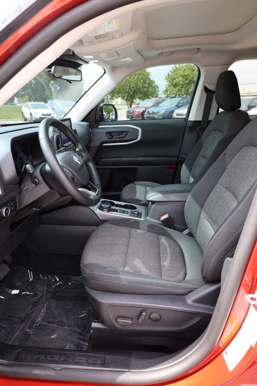 Used 2024 Ford Bronco Sport Big Bend w/ Convenience Package AWD/4WD image 13