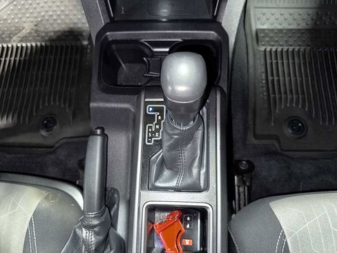 Used 2023 Toyota Tacoma TRD Sport AWD/4WD image 32