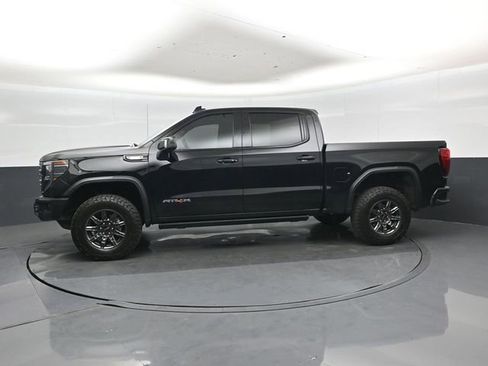 Used 2024 GMC Sierra 1500 AT4X image 7