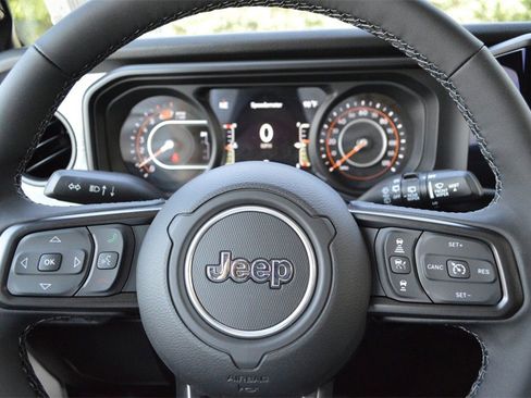 New 2025 Jeep Wrangler Sport S image 22