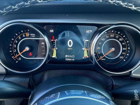 Used 2021 Jeep Wrangler Unlimited Sahara w/ Safety Group image 19