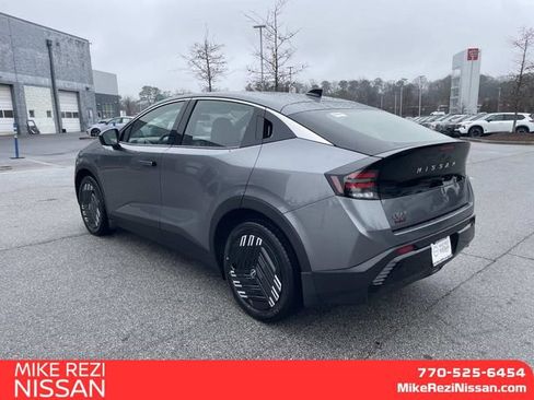 New 2026 Nissan Leaf image 4