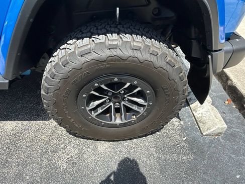 Used 2024 Jeep Wrangler Unlimited Rubicon AWD/4WD image 21