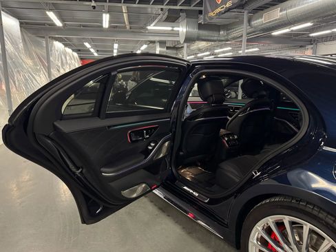 Used 2024 Mercedes-Benz S 63 AMG S image 19