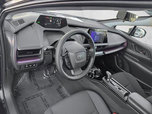 Used 2026 Toyota Prius Plug-In Hybrid image 11