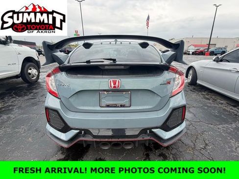 Used 2019 Honda Civic Type R image 4