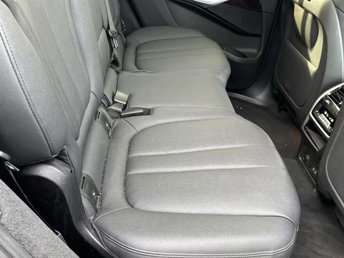 Used 2021 BMW X7 xDrive40i w/ Cold Weather Package image 15