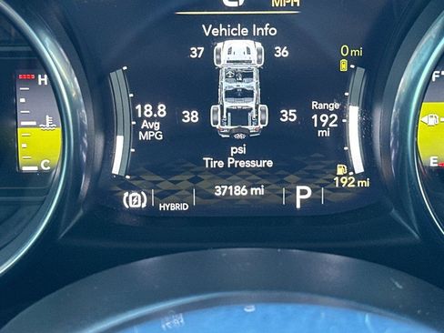 Used 2022 Jeep Wrangler Unlimited Sahara image 29