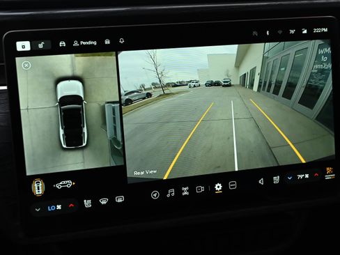 Used 2024 Rivian R1S Adventure image 17