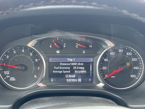 Certified 2023 GMC Acadia SLT image 14