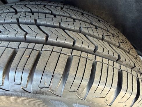 Used 2015 Jeep Grand Cherokee Limited image 41