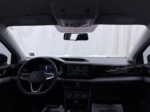 Used 2022 Volkswagen Taos S FWD image 31
