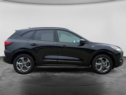 Used 2023 Ford Escape ST-Line AWD/4WD image 10