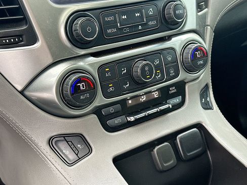 Used 2020 Chevrolet Tahoe LT image 14