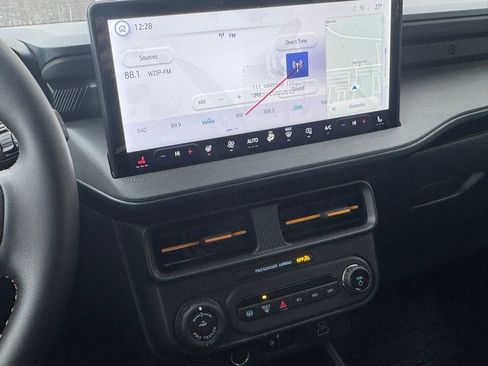 New 2026 Ford Maverick Tremor image 26