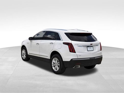 New 2026 Cadillac XT5 Luxury w/ LPO, Floor Liner Package AWD/4WD image 3