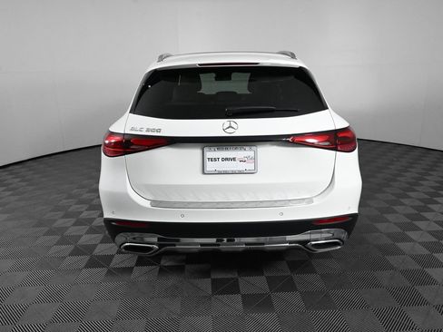 Used 2023 Mercedes-Benz GLC 300 image 28