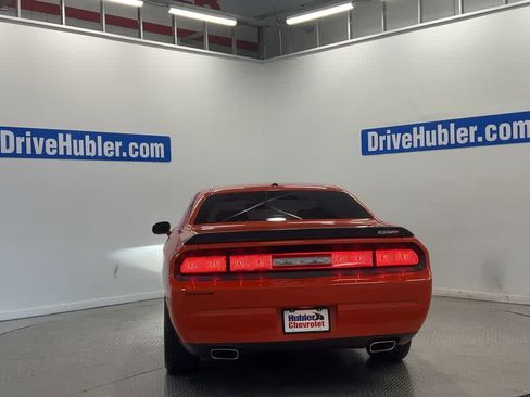 Used 2008 Dodge Challenger SRT8 RWD image 9