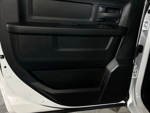 Used 2025 RAM 2500 Tradesman w/ Chrome Appearance Group image 26