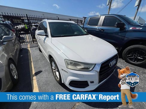 Used 2016 Audi Q3 2.0T Premium Plus FWD image 2