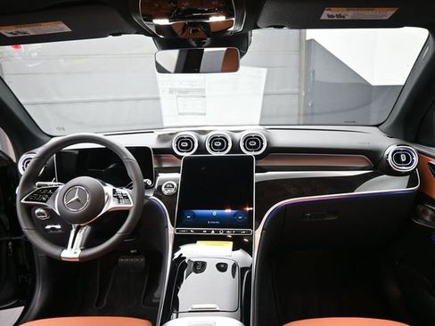 New 2026 Mercedes-Benz GLC 300 image 27