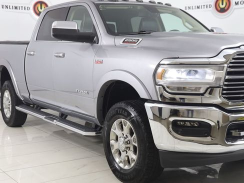 Used 2022 RAM 2500 Laramie AWD/4WD image 40
