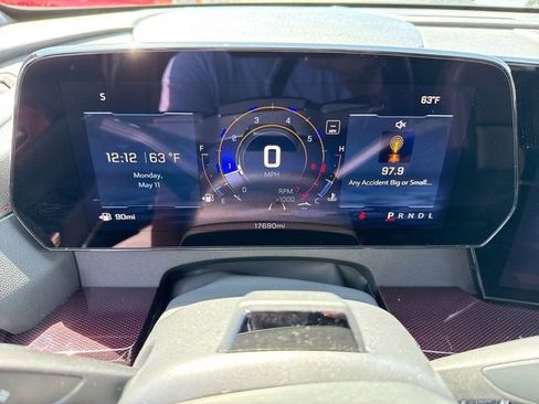 Used 2024 Chevrolet Traverse RS w/ LPO, Floor Liner Package FWD image 15
