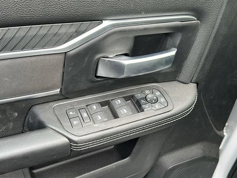 Used 2025 RAM 2500 Big Horn AWD/4WD image 7