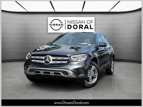 Used 2022 Mercedes-Benz GLC 300 image 1