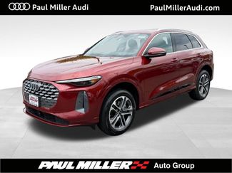 New 2026 Audi Q5 Premium AWD/4WD 360° Tour
