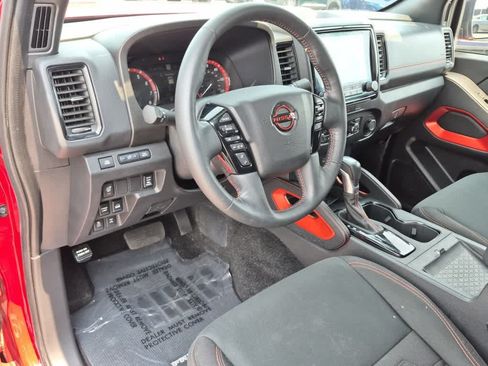 Used 2023 Nissan Frontier PRO-4X w/ Pro Convenience Package AWD/4WD image 11