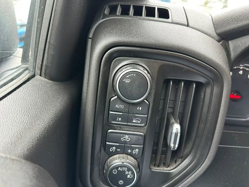 Used 2021 Chevrolet Silverado 1500 Custom w/ LPO, Dark Essentials Package AWD/4WD image 27