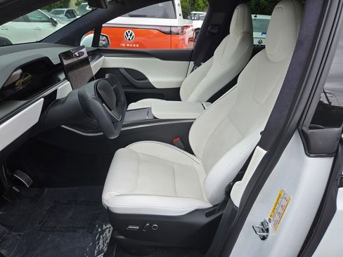 Used 2022 Tesla Model X Plaid AWD/4WD image 20