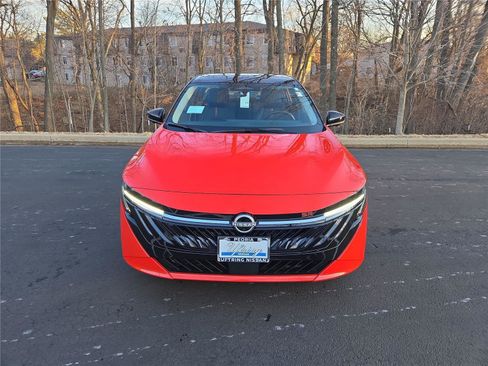 New 2026 Nissan Sentra SR w/ SR Premium Package FWD image 7