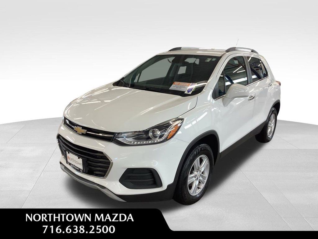 Used 2019 Chevrolet Trax LT w/ LT Convenience Package AWD/4WD image 1