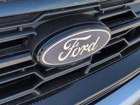 New 2026 Ford Expedition Active RWD image 17