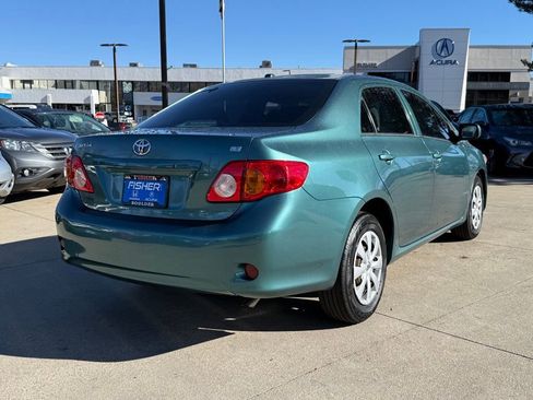 Used 2010 Toyota Corolla LE image 2