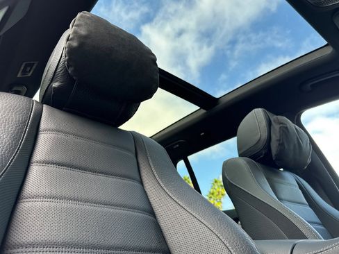 New 2025 Mercedes-Benz GLS 580 4MATIC image 33