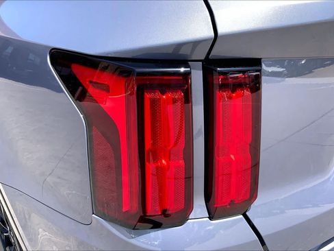 Used 2022 Kia Sorento SX FWD image 29