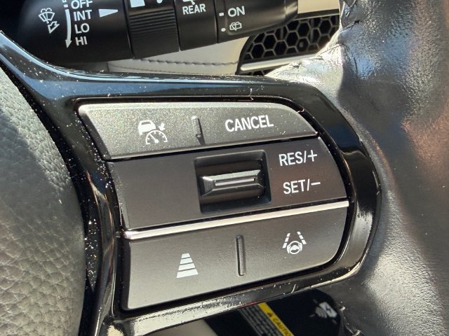 Used 2024 Honda HR-V EX-L image 32