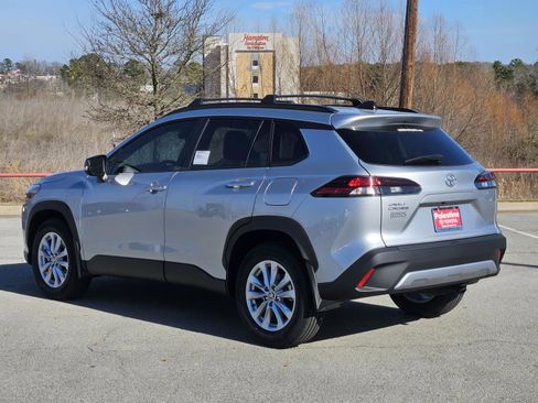 New 2026 Toyota Corolla Cross LE image 4