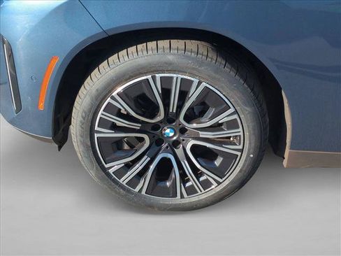 Used 2025 BMW X3 xDrive30i w/ Premium Package AWD/4WD image 25