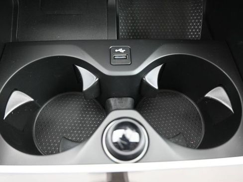 New 2026 BMW X5 xDrive50e w/ Climate Comfort Package image 4