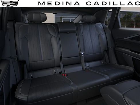New 2026 Cadillac Lyriq Luxury w/ LPO, Floor Liner Package AWD/4WD image 18