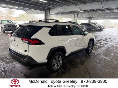 Used 2025 Toyota RAV4 XLE w/ Convenience Package image 5