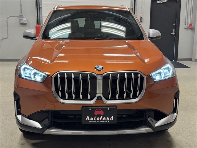 Used 2023 BMW X1 xDrive28i w/ Premium Package AWD/4WD image 2