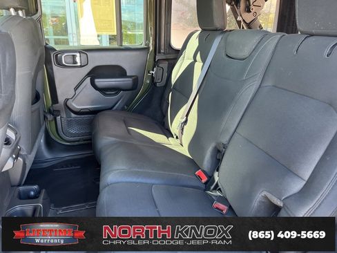 Used 2022 Jeep Wrangler Unlimited Sport image 14