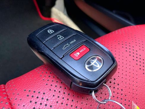 Used 2025 Toyota Camry XSE w/ Premium Package FWD image 15