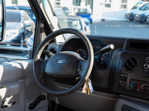 Used 2017 Ford E-450 and Econoline 450 Super Duty w/ Shuttle Bus Prep Package RWD image 19