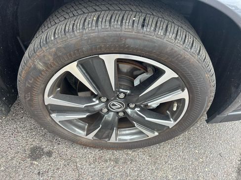 Used 2023 Lexus UX 250h AWD w/ Accessory Package (Z1) image 21